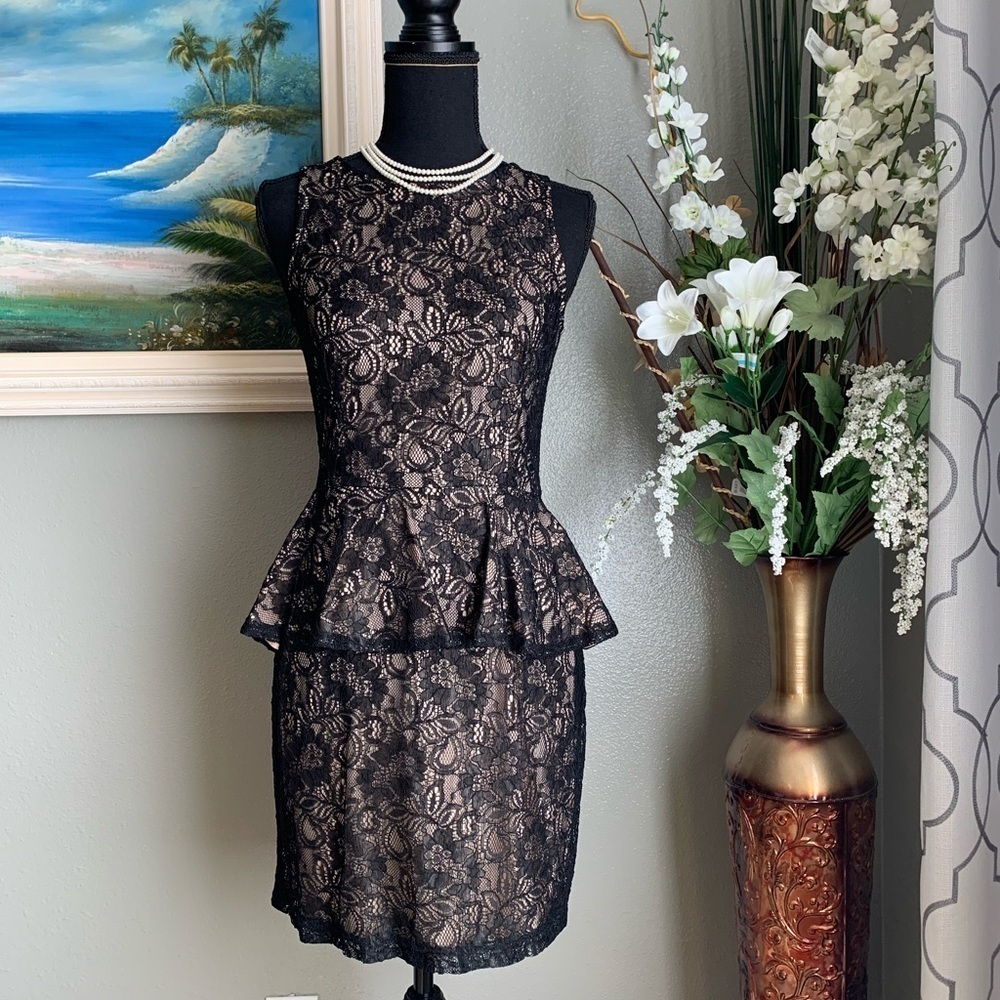NWT Mystic Black Dress Size Medium